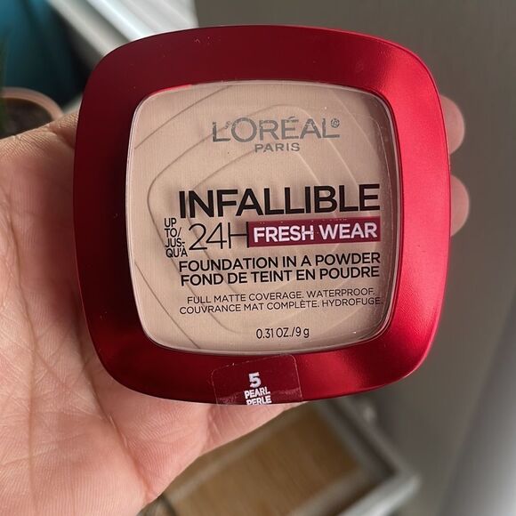 L’Oreal Infalible 24hr Fresh Wear Foundation Powder Pearl 5 - Picture 5 of 7